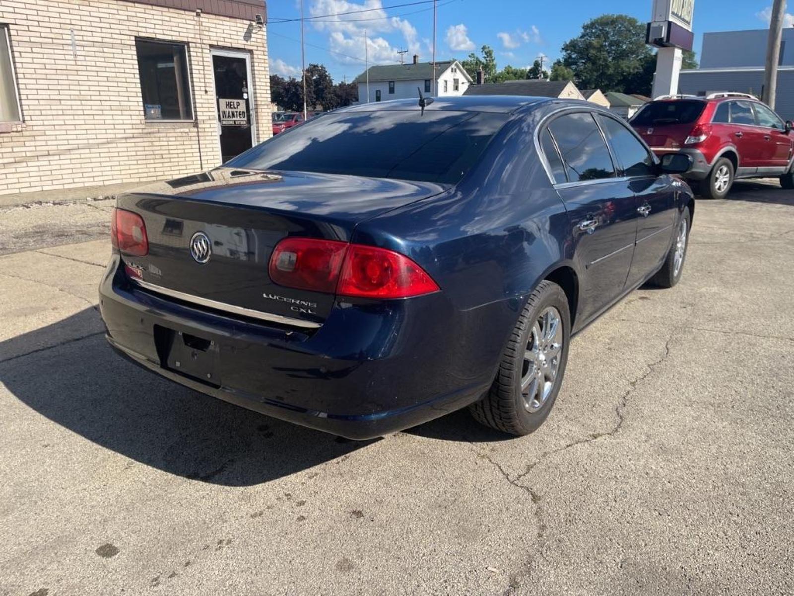 2008 BLUE BUICK LUCERNE CXL (1G4HD572X8U) with an 3.8L engine, Automatic transmission, located at 1708 Broadway, Rockford, IL, 61104, (815) 397-5010, 42.252522, -89.069359 - Photo #2