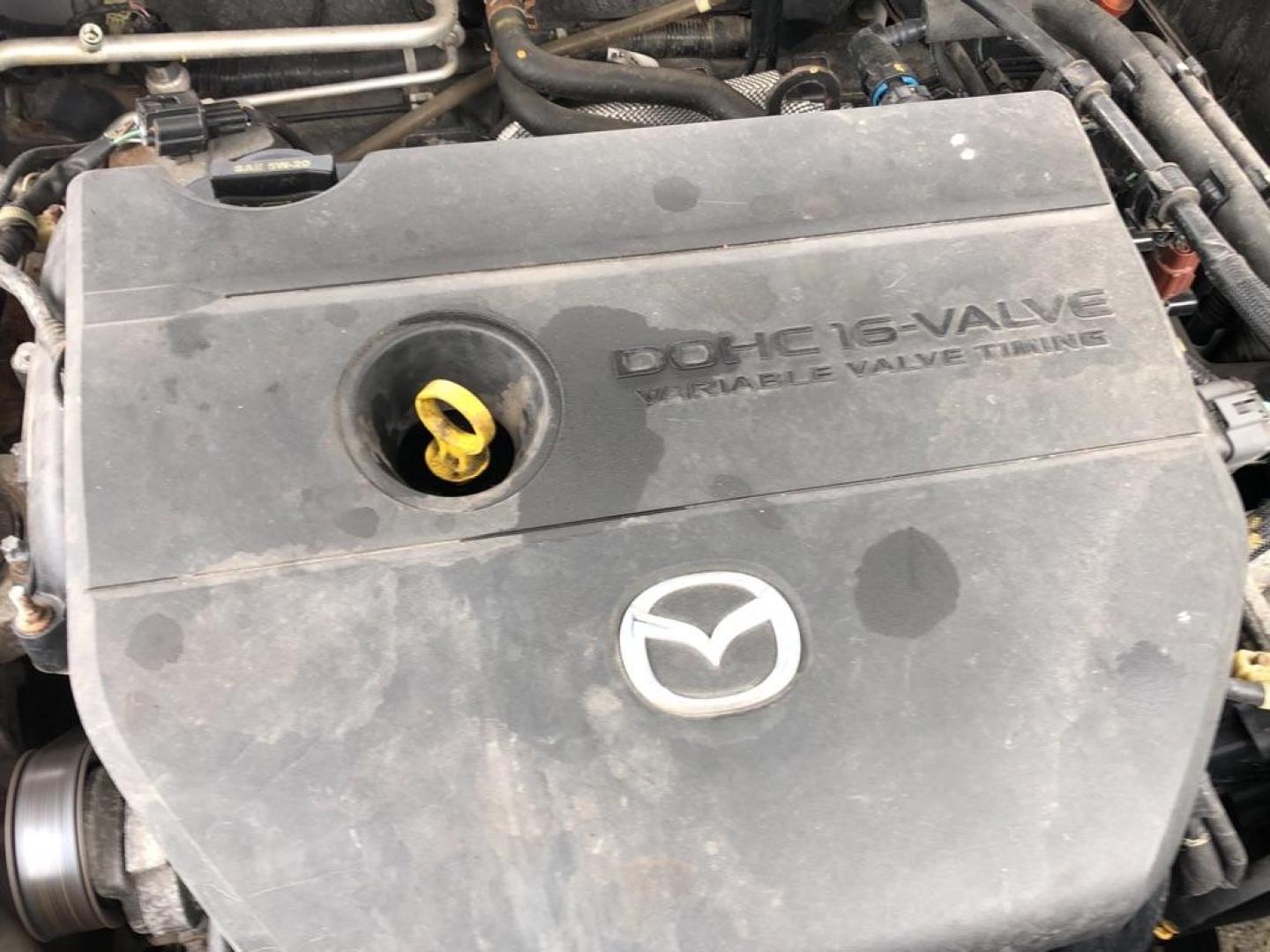2008 GRAY MAZDA 3 I (JM1BK32F381) with an 2.0L engine, Automatic transmission, located at 1708 Broadway, Rockford, IL, 61104, (815) 397-5010, 42.252522, -89.069359 - Photo#9