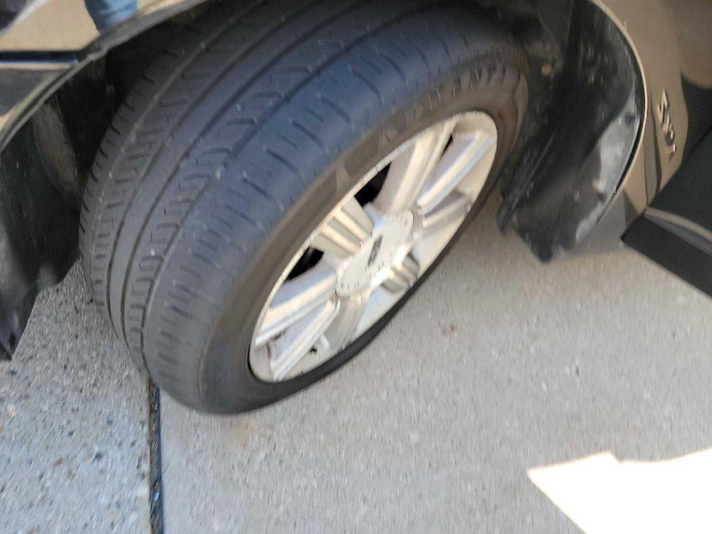 2007 BLACK LINCOLN MKZ (3LNHM26T17R) with an 3.5L engine, Automatic transmission, located at 1708 Broadway, Rockford, IL, 61104, (815) 397-5010, 42.252522, -89.069359 - Photo#11