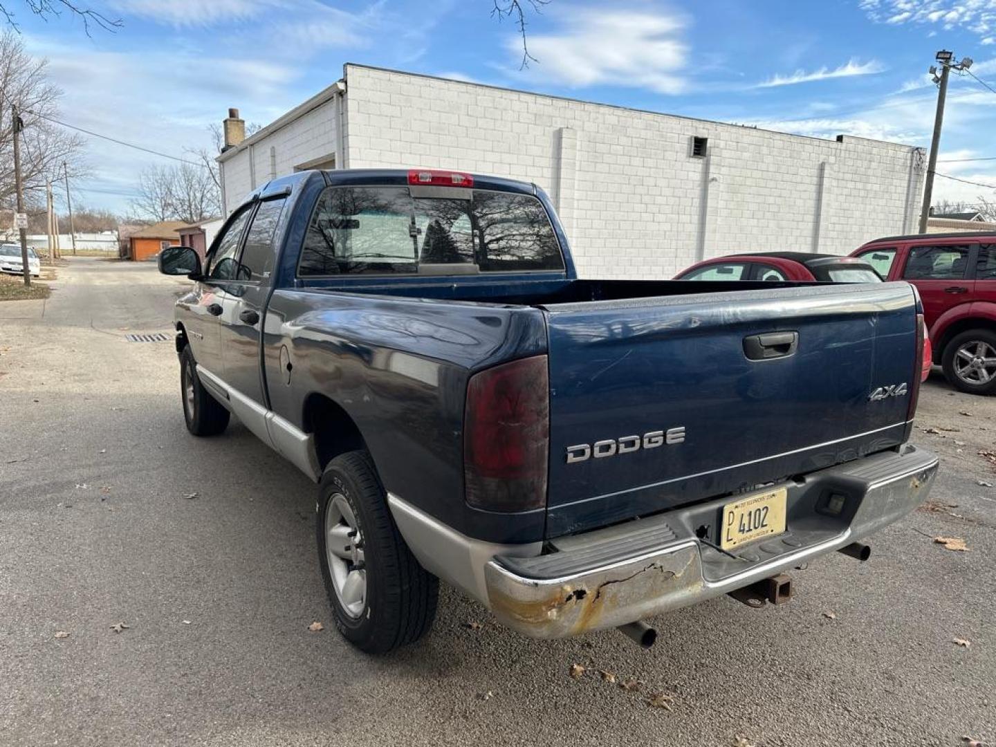 2002 BLUE DODGE RAM 1500 (1D7HU18N02S) with an 4.7L engine, Automatic transmission, located at 1708 Broadway, Rockford, IL, 61104, (815) 397-5010, 42.252522, -89.069359 - Photo#1