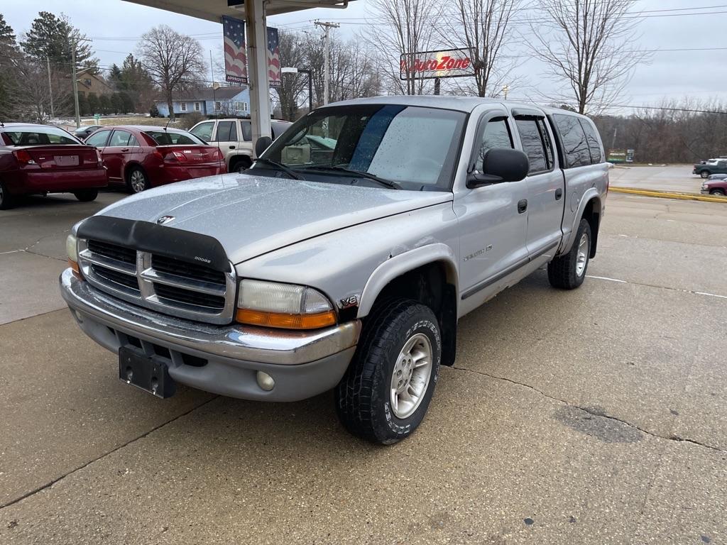 photo of 2000 DODGE DAKOTA 4DR