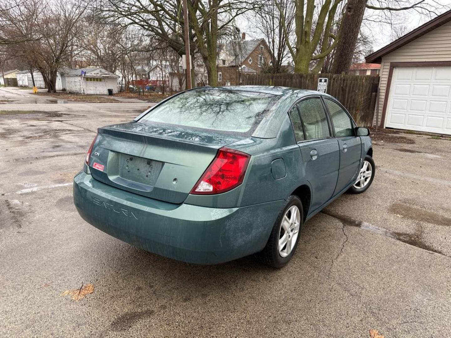 2006 GREEN SATURN ION LEVEL 2 (1G8AJ55F36Z) with an 2.2L engine, Automatic transmission, located at 1708 Broadway, Rockford, IL, 61104, (815) 397-5010, 42.252522, -89.069359 - Photo#13
