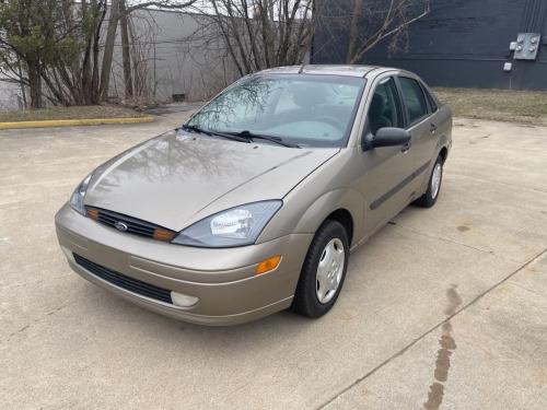 2004 FORD FOCUS 4DR