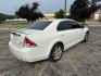 2008 WHITE FORD FUSION SEL (3FAHP08148R) with an 3.0L engine, Automatic transmission, located at 1708 Broadway, Rockford, IL, 61104, (815) 397-5010, 42.252522, -89.069359 - Photo#2