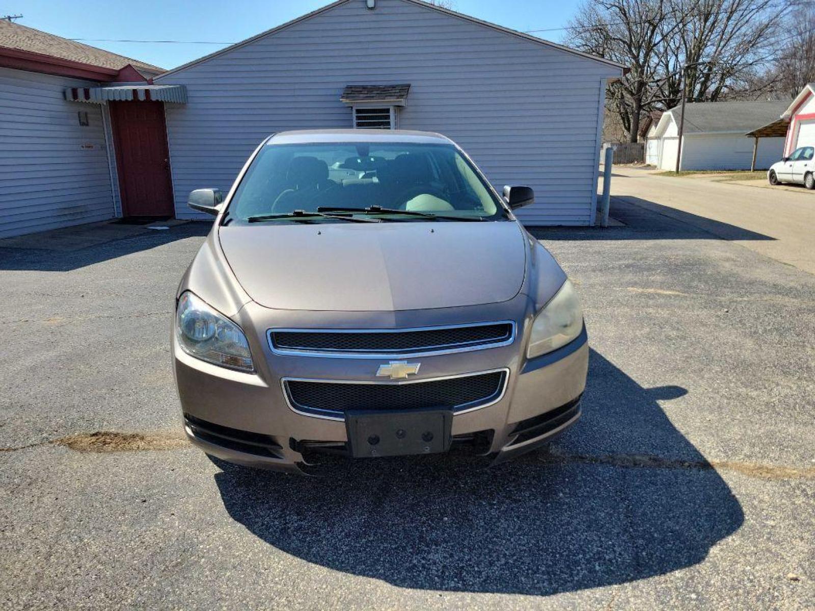 2012 BROWN CHEVROLET MALIBU LS (1G1ZB5E06CF) with an 2.4L engine, Automatic transmission, located at 1708 Broadway, Rockford, IL, 61104, (815) 397-5010, 42.252522, -89.069359 - Photo #0