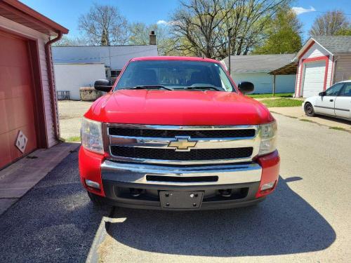 2011 CHEVROLET SILVERADO 1500 4DR