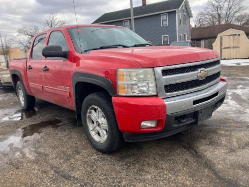 2011 CHEVROLET SILVERADO 1500 4DR