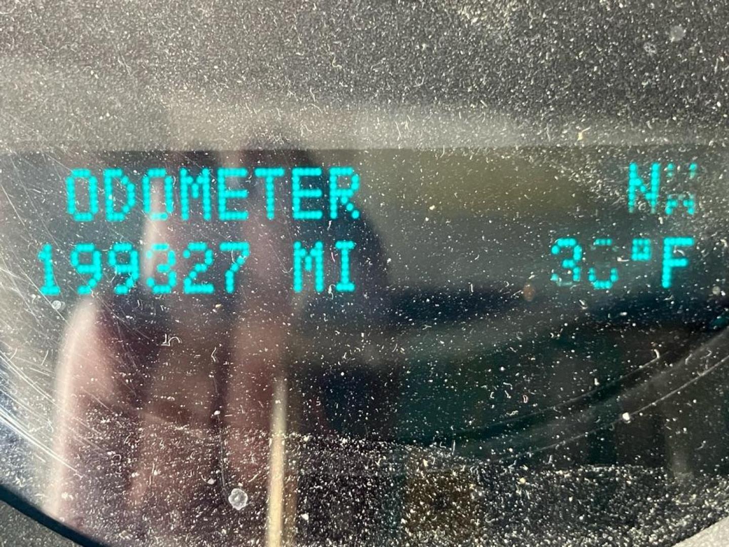 2011 RED CHEVROLET SILVERADO 1500 LT (3GCPKSE32BG) with an 5.3L engine, Automatic transmission, located at 1708 Broadway, Rockford, IL, 61104, (815) 397-5010, 42.252522, -89.069359 - Photo#7