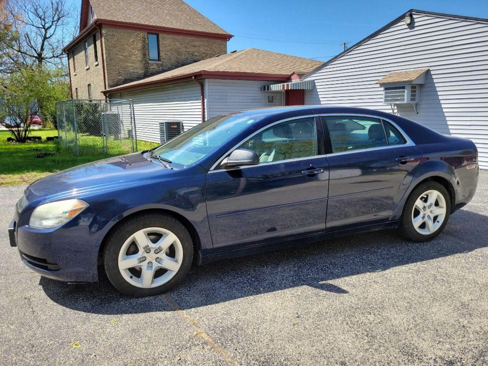 2010 BLUE CHEVROLET MALIBU LS (1G1ZB5EB6AF) with an 2.4L engine, Automatic transmission, located at 1708 Broadway, Rockford, IL, 61104, (815) 397-5010, 42.252522, -89.069359 - Photo #1
