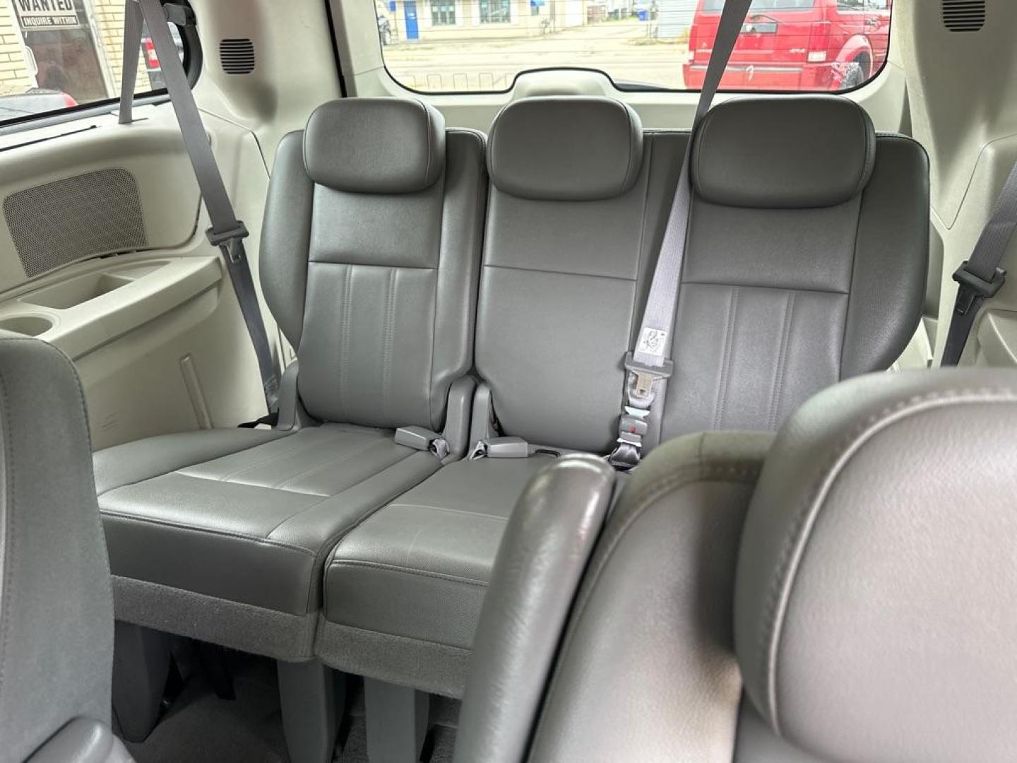 2010 BLACK CHRYSLER TOWN and COUNTRY TOURING (2A4RR5DX7AR) with an 4.0L engine, Automatic transmission, located at 1708 Broadway, Rockford, IL, 61104, (815) 397-5010, 42.252522, -89.069359 - Photo#5