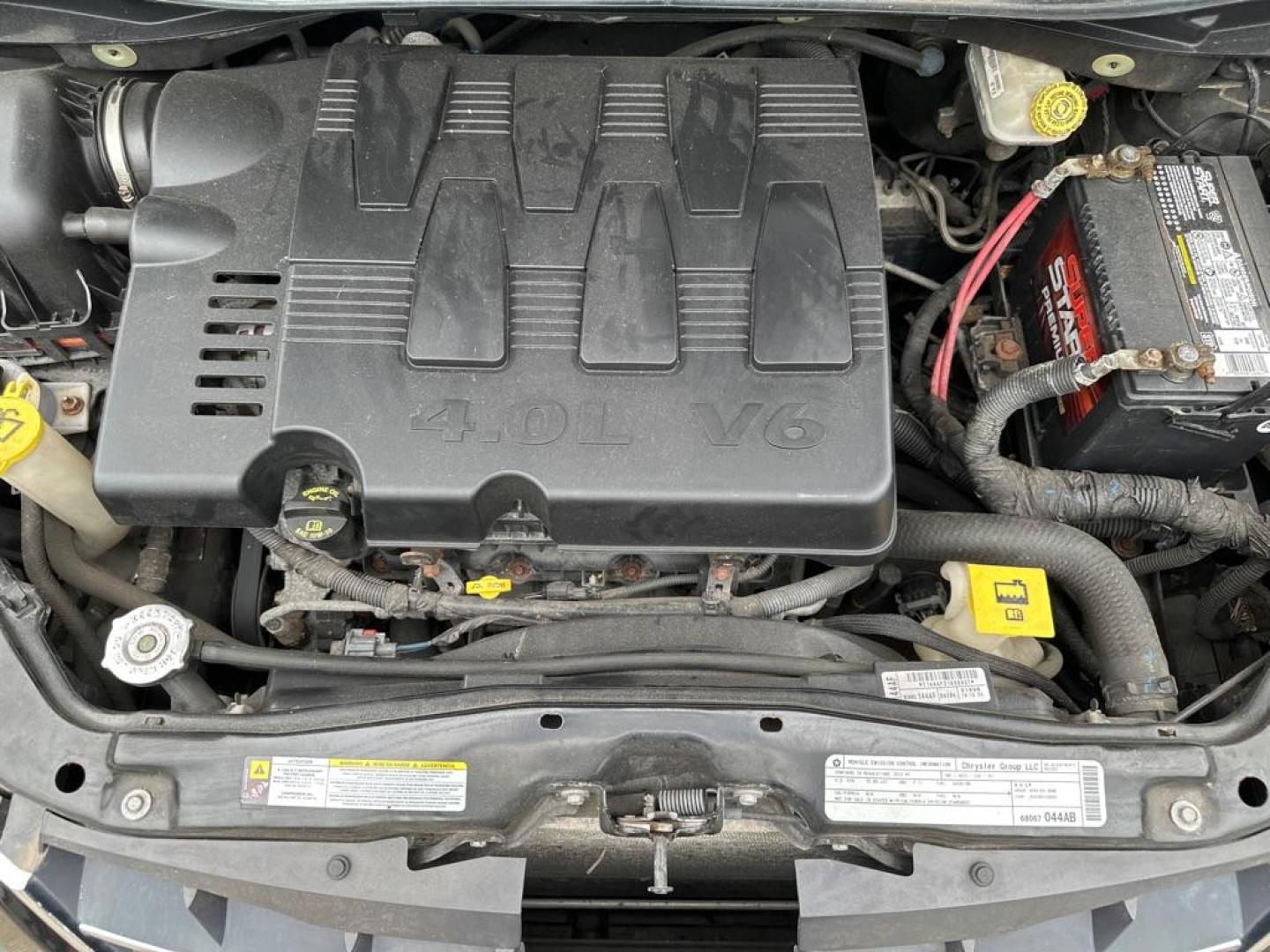2010 BLACK CHRYSLER TOWN and COUNTRY TOURING (2A4RR5DX7AR) with an 4.0L engine, Automatic transmission, located at 1708 Broadway, Rockford, IL, 61104, (815) 397-5010, 42.252522, -89.069359 - Photo#8