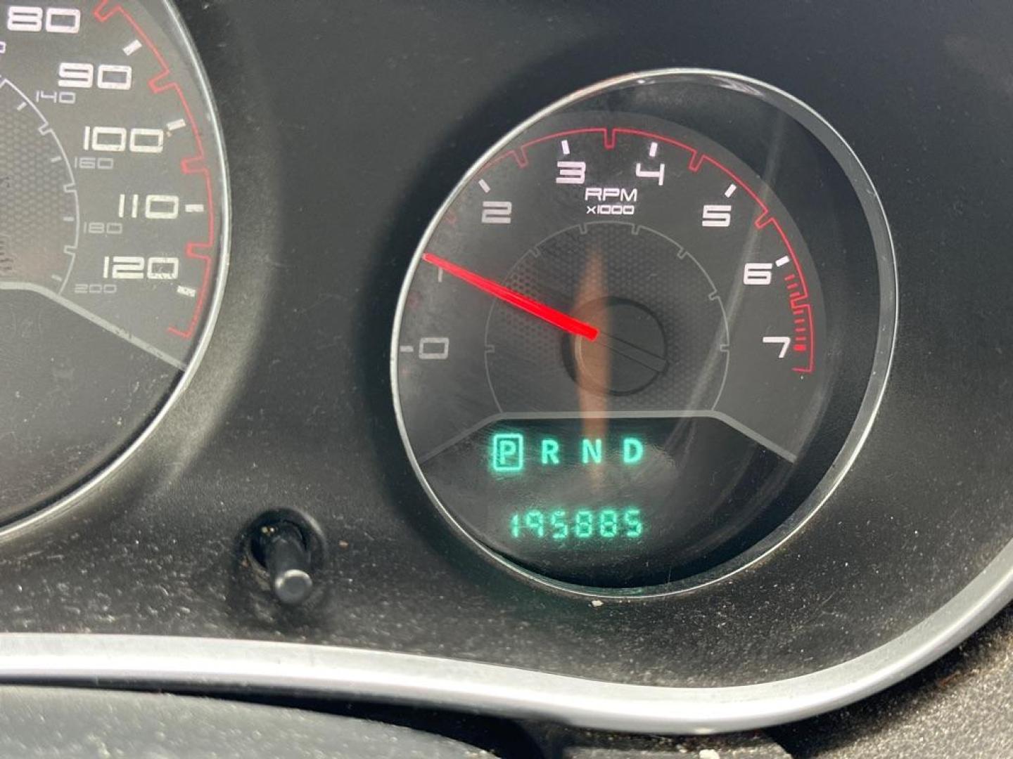2011 RED DODGE AVENGER EXPRESS (1B3BD4FB7BN) with an 2.4L engine, Automatic transmission, located at 1708 Broadway, Rockford, IL, 61104, (815) 397-5010, 42.252522, -89.069359 - Photo#7