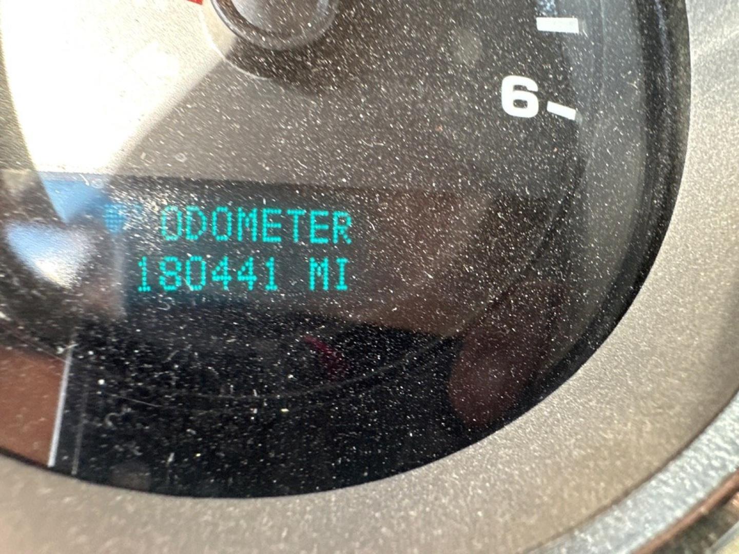 2007 BLUE CHEVROLET SILVERADO 1500 (1GCEK19J57Z) with an 5.3L engine, Automatic transmission, located at 1708 Broadway, Rockford, IL, 61104, (815) 397-5010, 42.252522, -89.069359- Photo#6