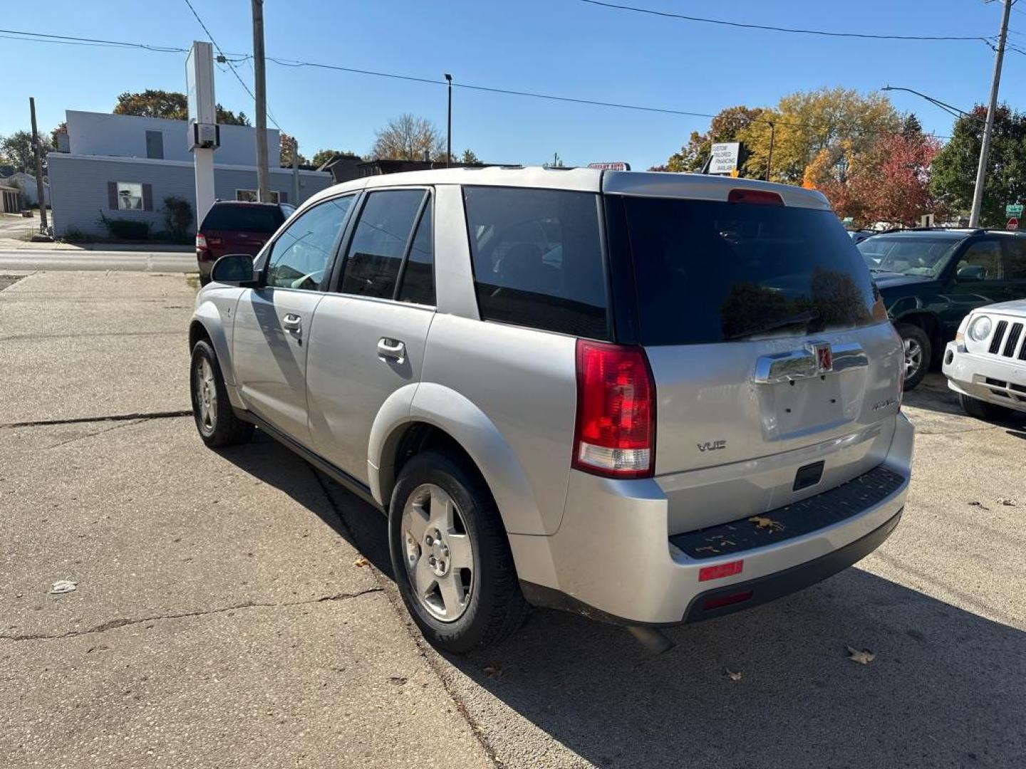 2007 SILVER SATURN VUE (5GZCZ63457S) with an 3.5L engine, Automatic transmission, located at 1708 Broadway, Rockford, IL, 61104, (815) 397-5010, 42.252522, -89.069359 - Photo#1
