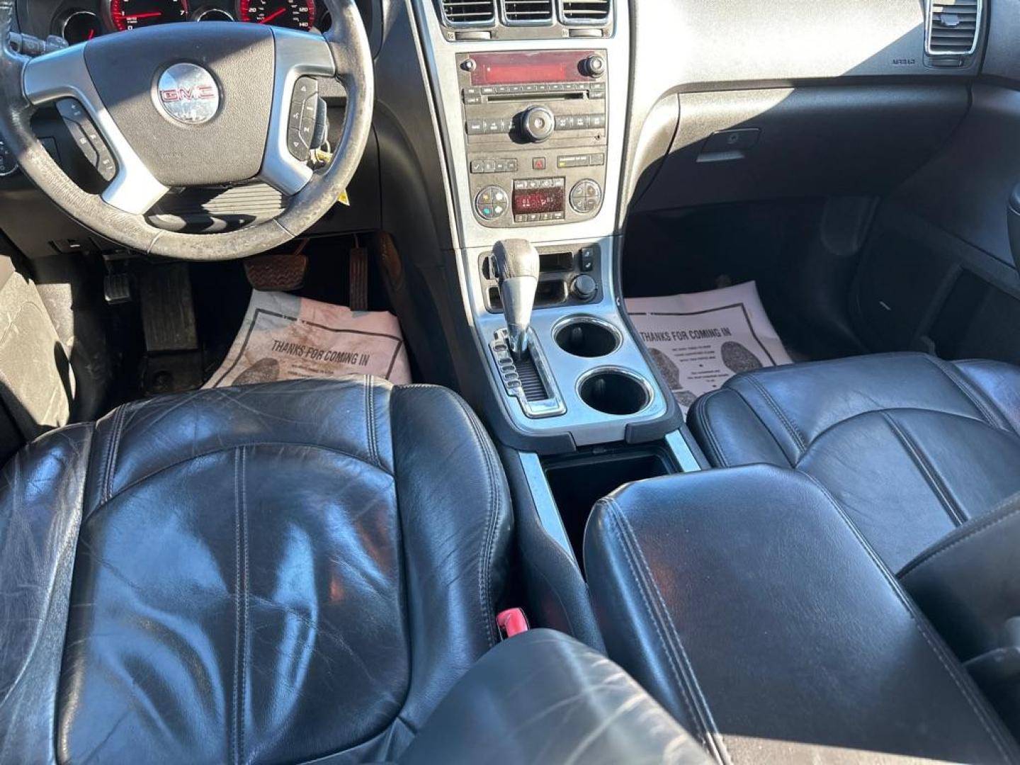 2007 BLUE GMC ACADIA SLT-1 (1GKER23707J) with an 3.6L engine, Automatic transmission, located at 1708 Broadway, Rockford, IL, 61104, (815) 397-5010, 42.252522, -89.069359 - Photo#7