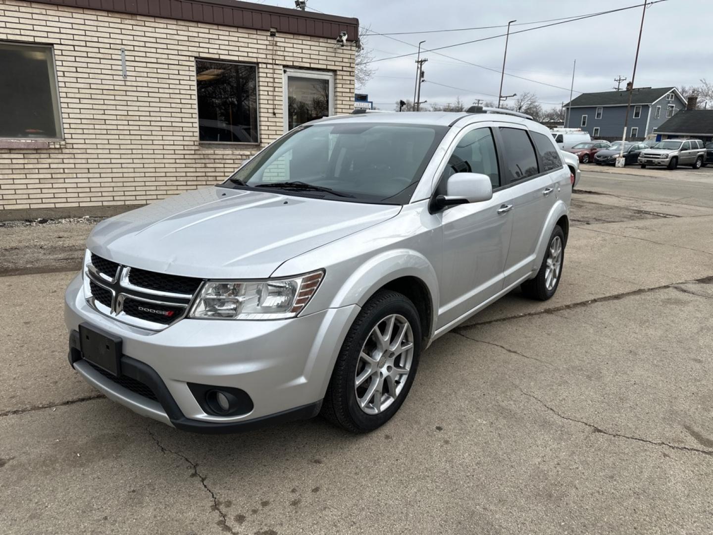 2011 SILVER DODGE JOURNEY R/T (3D4PH6FGXBT) with an 3.6L engine, Automatic transmission, located at 1708 Broadway, Rockford, IL, 61104, (815) 397-5010, 42.252522, -89.069359- Photo#0