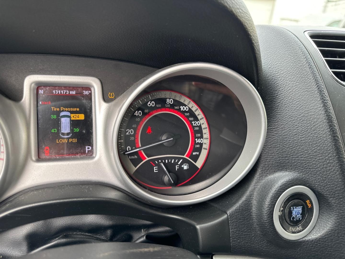 2011 SILVER DODGE JOURNEY R/T (3D4PH6FGXBT) with an 3.6L engine, Automatic transmission, located at 1708 Broadway, Rockford, IL, 61104, (815) 397-5010, 42.252522, -89.069359- Photo#9