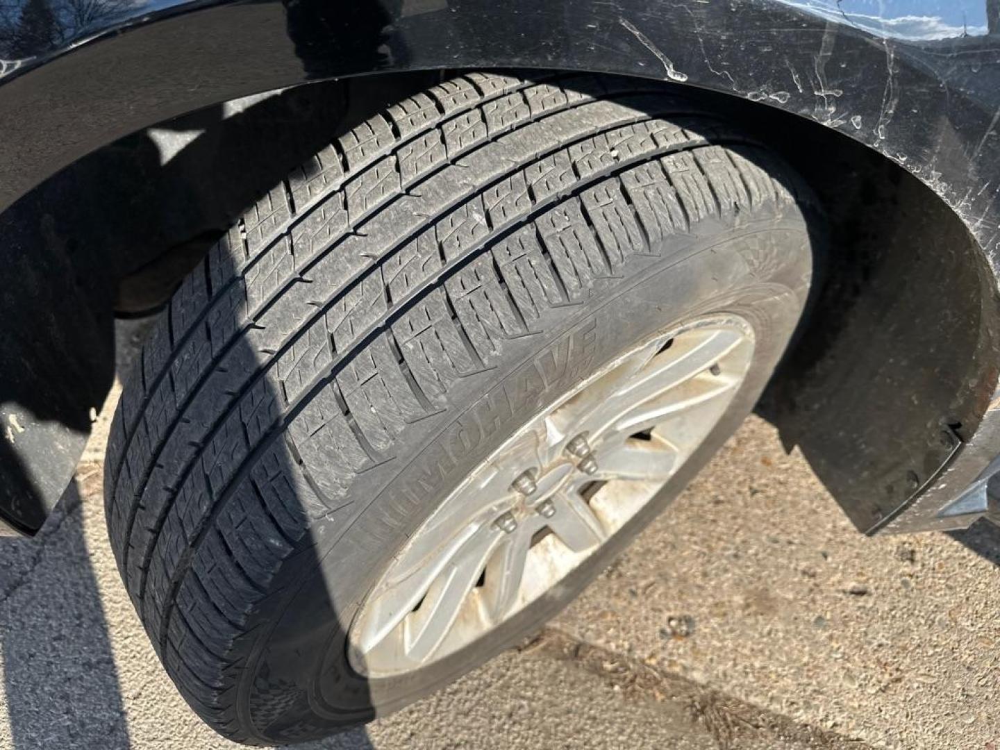 2009 BLACK FORD FLEX SEL (2FMDK52CX9B) with an 3.5L engine, Automatic transmission, located at 1708 Broadway, Rockford, IL, 61104, (815) 397-5010, 42.252522, -89.069359 - Photo#10