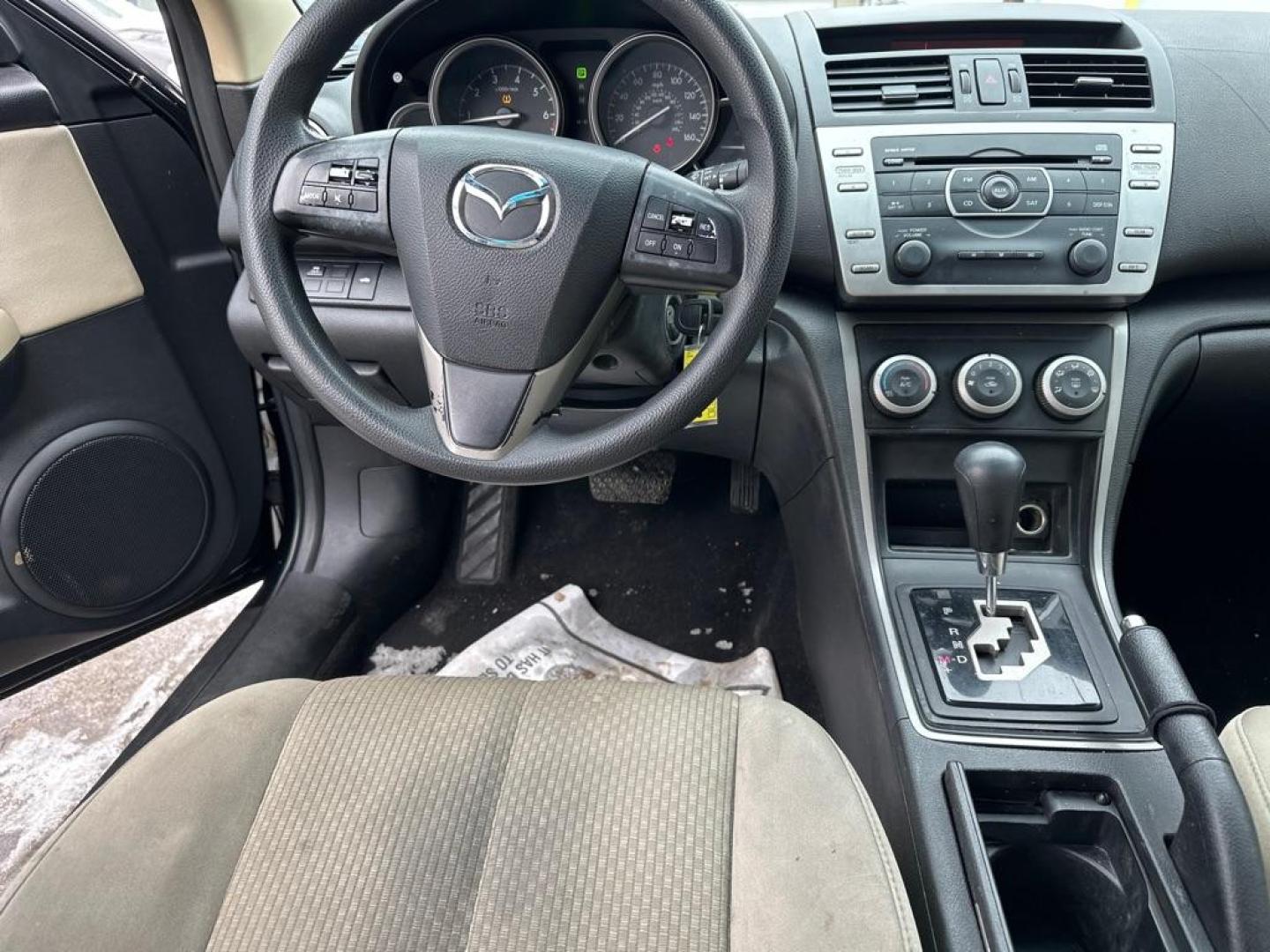 2012 BLACK MAZDA 6 I (1YVHZ8BH3C5) with an 2.5L engine, Automatic transmission, located at 1708 Broadway, Rockford, IL, 61104, (815) 397-5010, 42.252522, -89.069359 - Photo#6