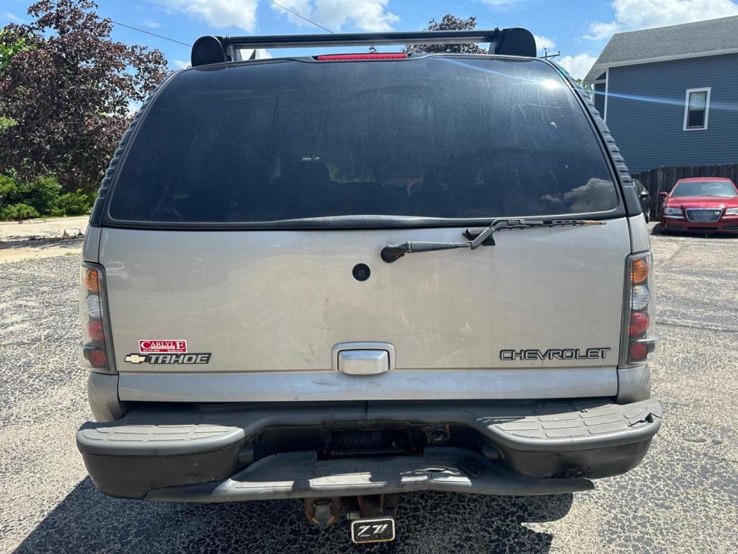 2005 TAN CHEVROLET TAHOE 1500 (1GNEK13T05R) with an 5.3L engine, Automatic transmission, located at 1708 Broadway, Rockford, IL, 61104, (815) 397-5010, 42.252522, -89.069359 - Photo#5