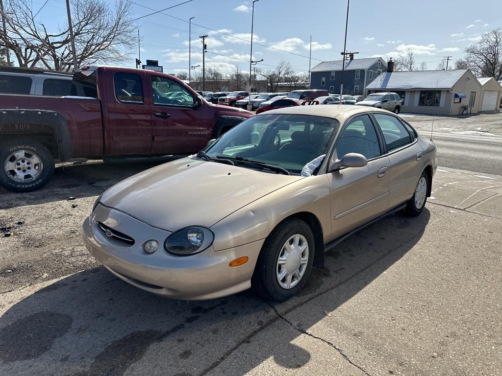 photo of 1998 FORD TAURUS 4DR