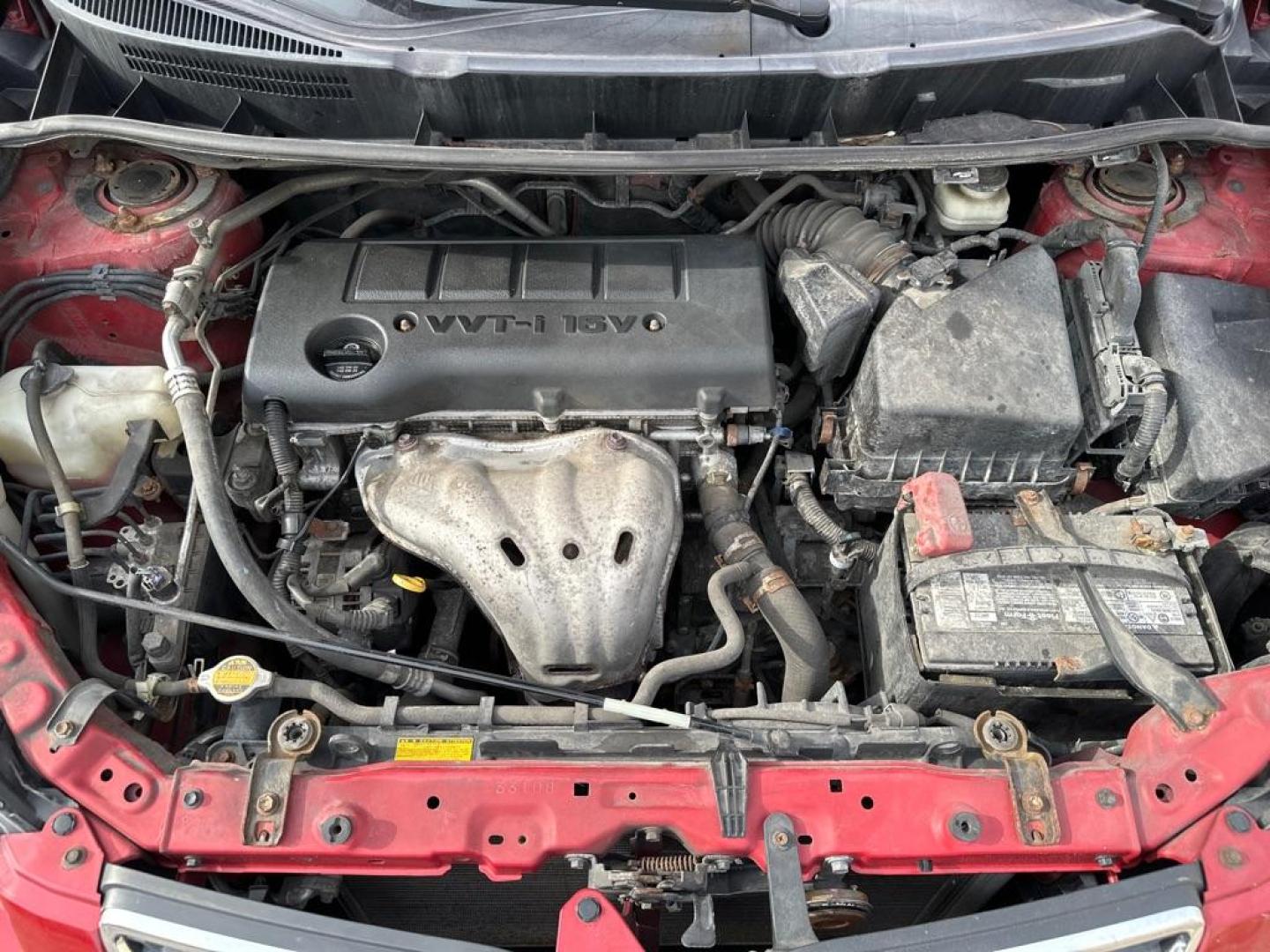 2009 RED PONTIAC VIBE (5Y2SP67019Z) with an 2.4L engine, Automatic transmission, located at 1708 Broadway, Rockford, IL, 61104, (815) 397-5010, 42.252522, -89.069359 - Photo#11