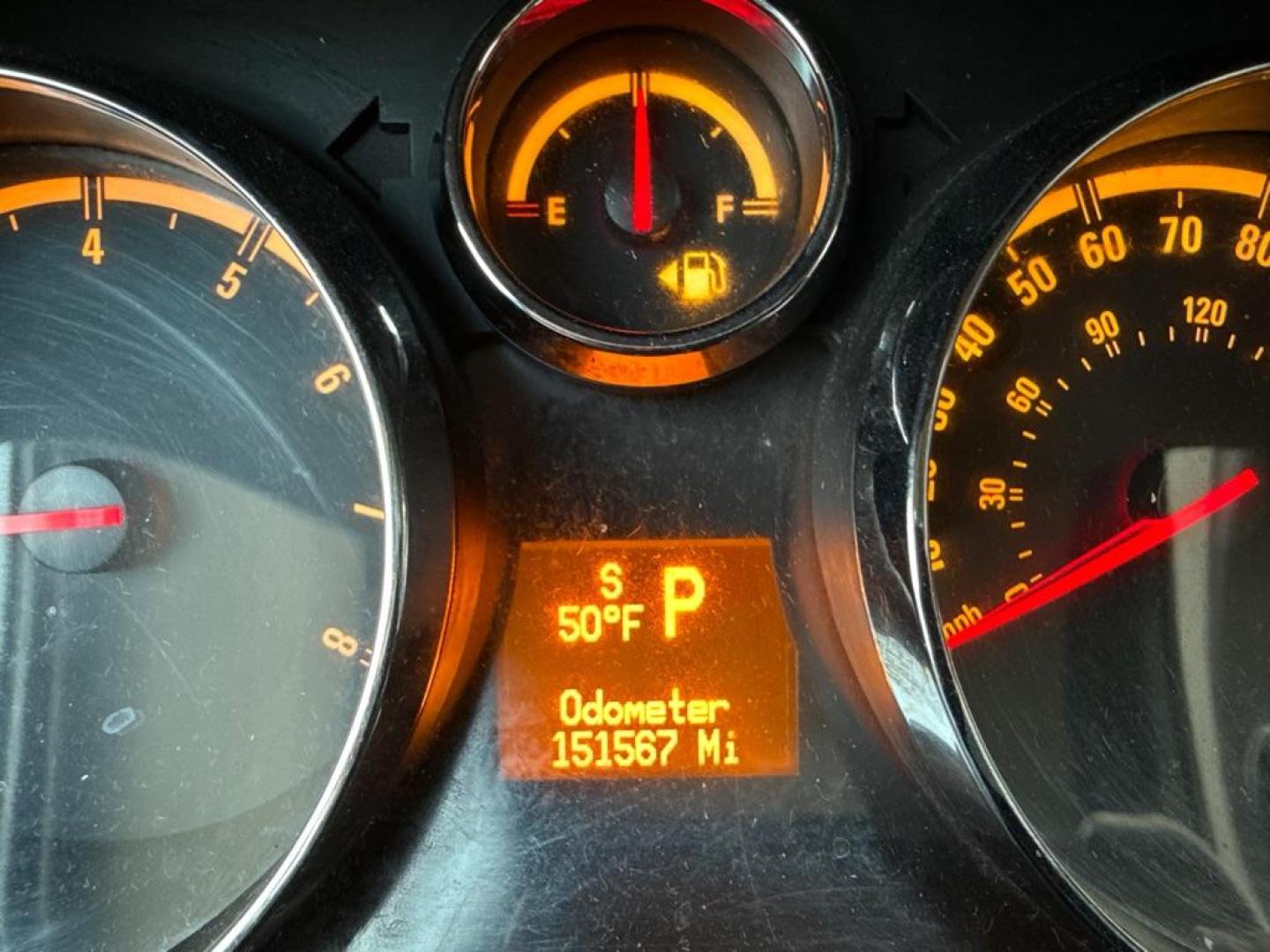 2009 WHITE SATURN VUE XE (3GSCL33P59S) with an 2.4L engine, Automatic transmission, located at 1708 Broadway, Rockford, IL, 61104, (815) 397-5010, 42.252522, -89.069359 - Photo#7