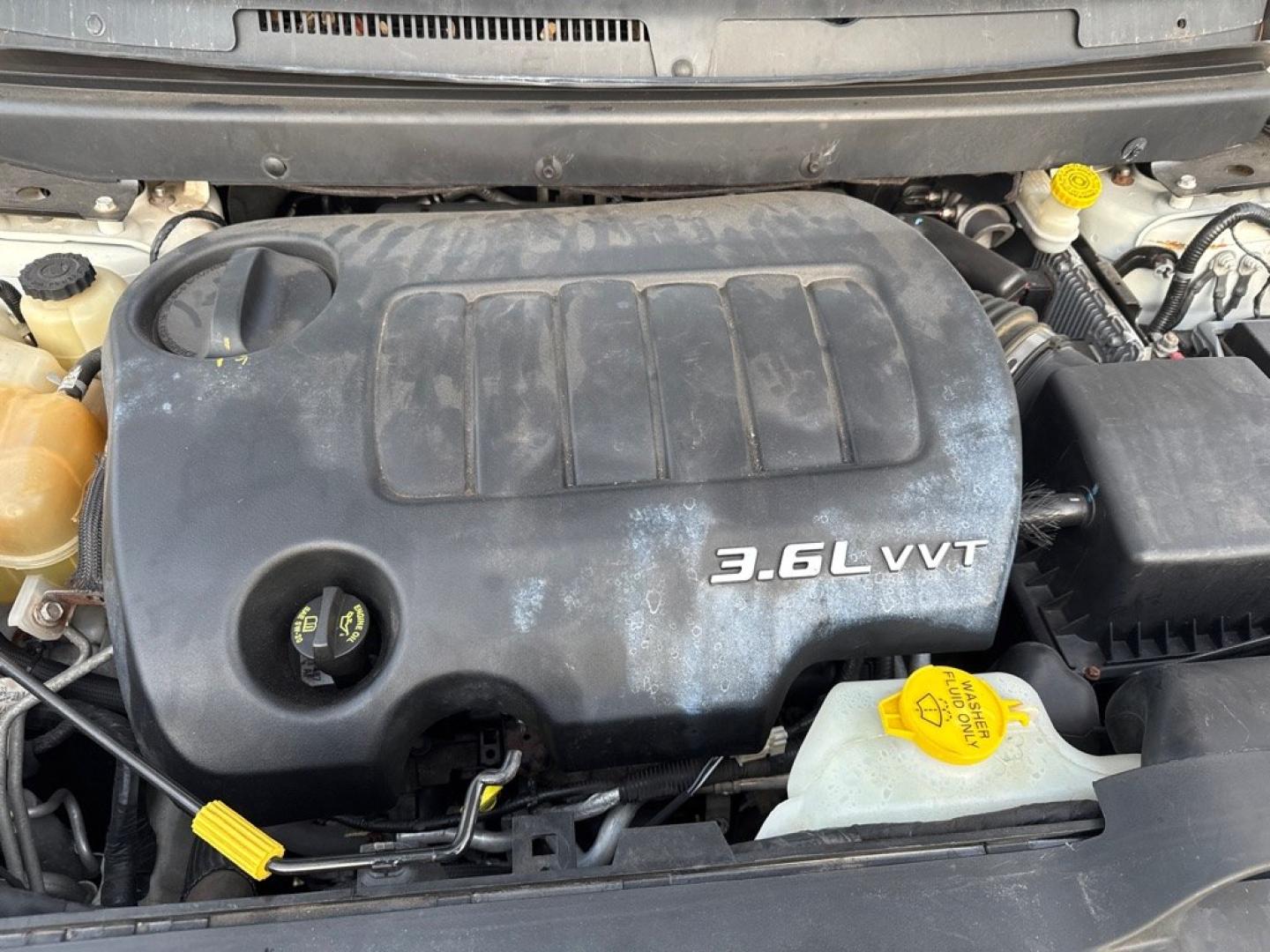 2013 WHITE DODGE JOURNEY CREW (3C4PDDDG8DT) with an 3.6L engine, Automatic transmission, located at 1708 Broadway, Rockford, IL, 61104, (815) 397-5010, 42.252522, -89.069359- Photo#8