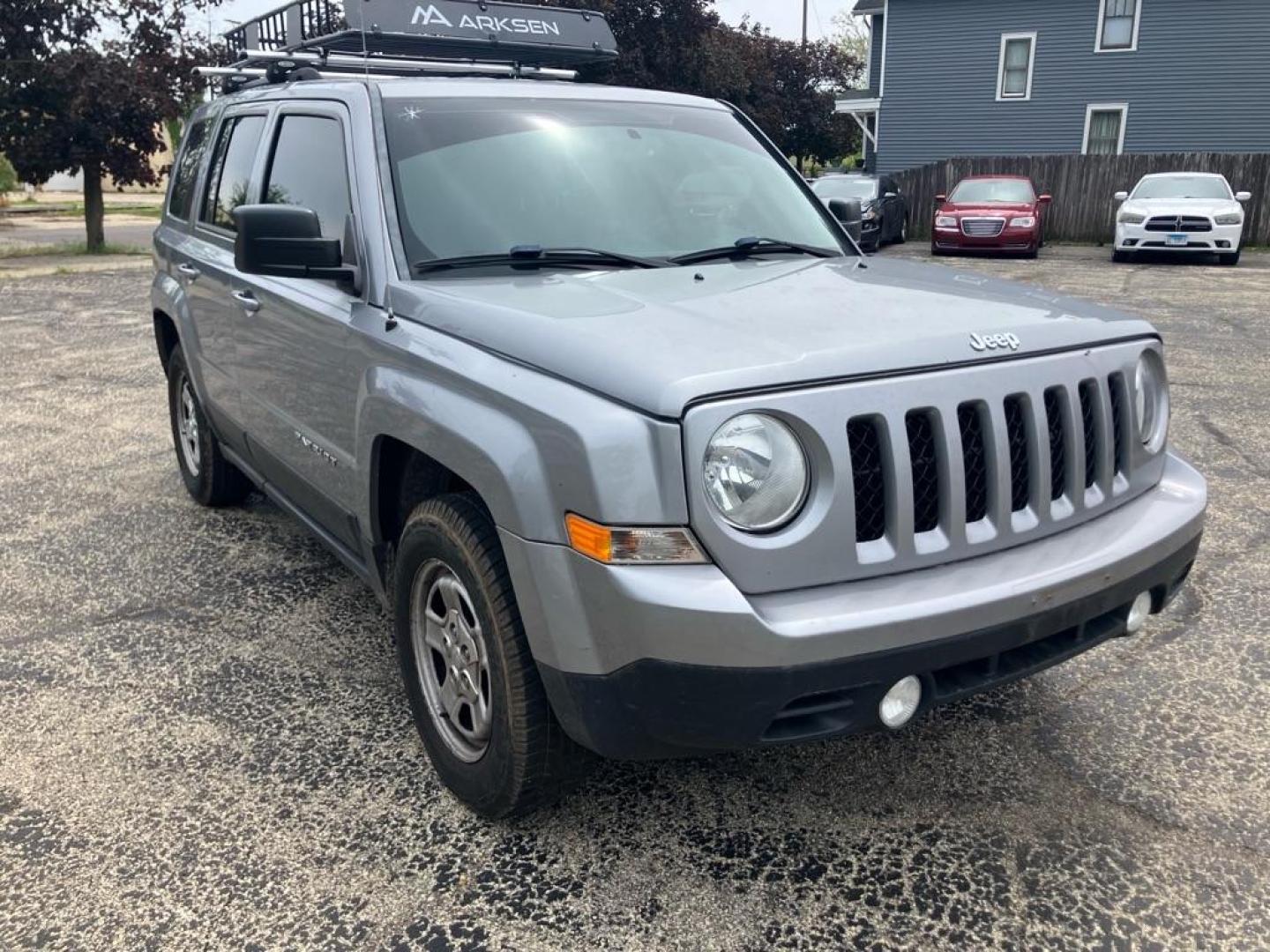 2016 GRAY JEEP PATRIOT SPORT (1C4NJRBB2GD) with an 2.4L engine, Continuously Variable transmission, located at 1708 Broadway, Rockford, IL, 61104, (815) 397-5010, 42.252522, -89.069359 - Photo#1