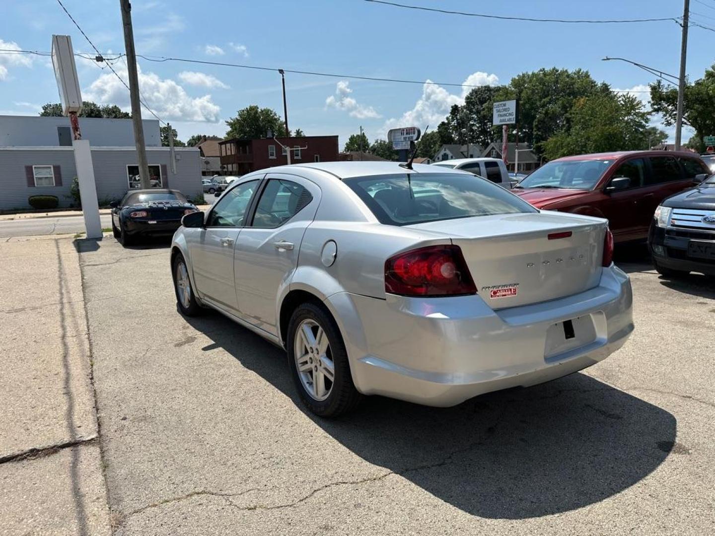2011 SILVER DODGE AVENGER MAINSTREET (1B3BD1FB1BN) with an 2.4L engine, Automatic transmission, located at 1708 Broadway, Rockford, IL, 61104, (815) 397-5010, 42.252522, -89.069359 - Photo#3