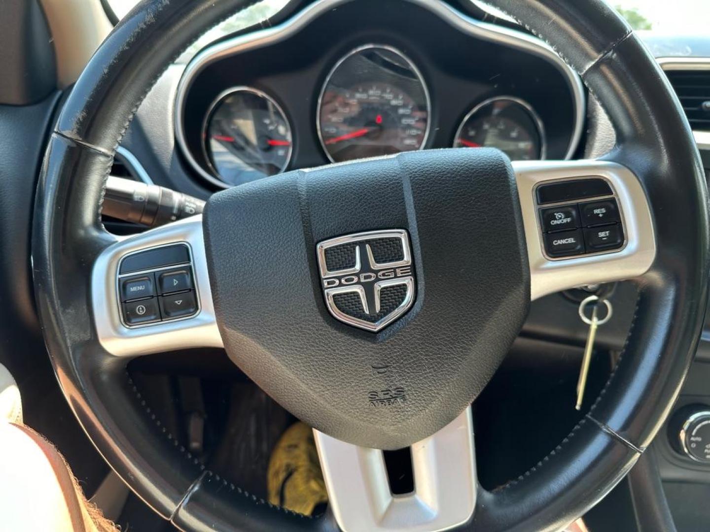 2011 SILVER DODGE AVENGER MAINSTREET (1B3BD1FB1BN) with an 2.4L engine, Automatic transmission, located at 1708 Broadway, Rockford, IL, 61104, (815) 397-5010, 42.252522, -89.069359 - Photo#6