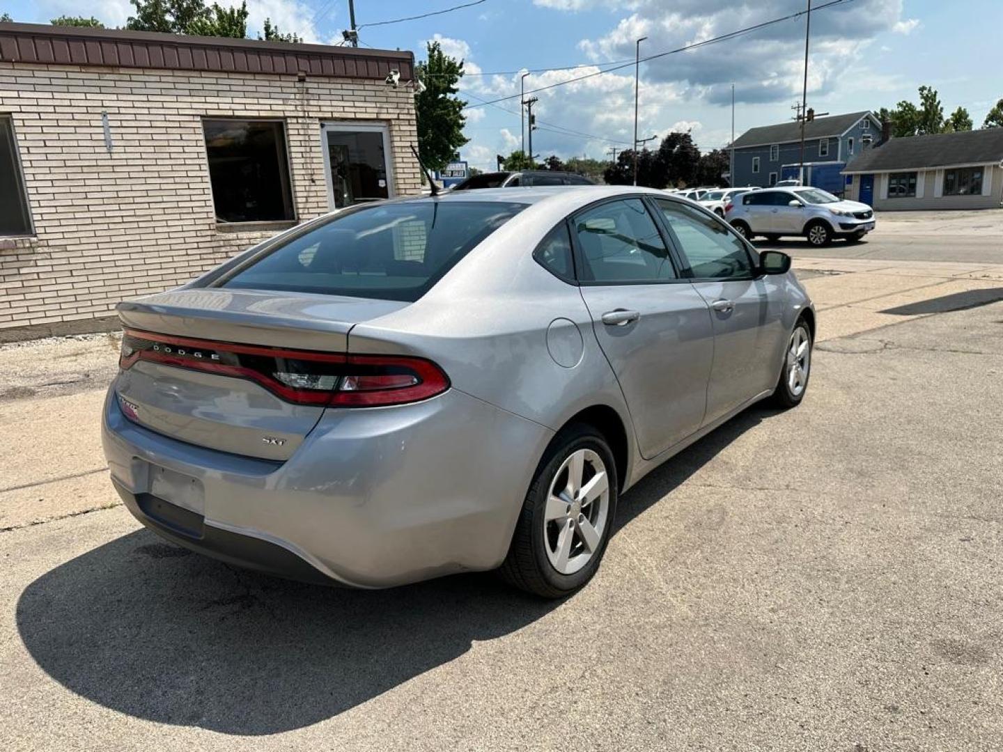 2015 GRAY DODGE DART SXT (1C3CDFBB3FD) with an 2.4L engine, Automatic transmission, located at 1708 Broadway, Rockford, IL, 61104, (815) 397-5010, 42.252522, -89.069359 - Photo#2