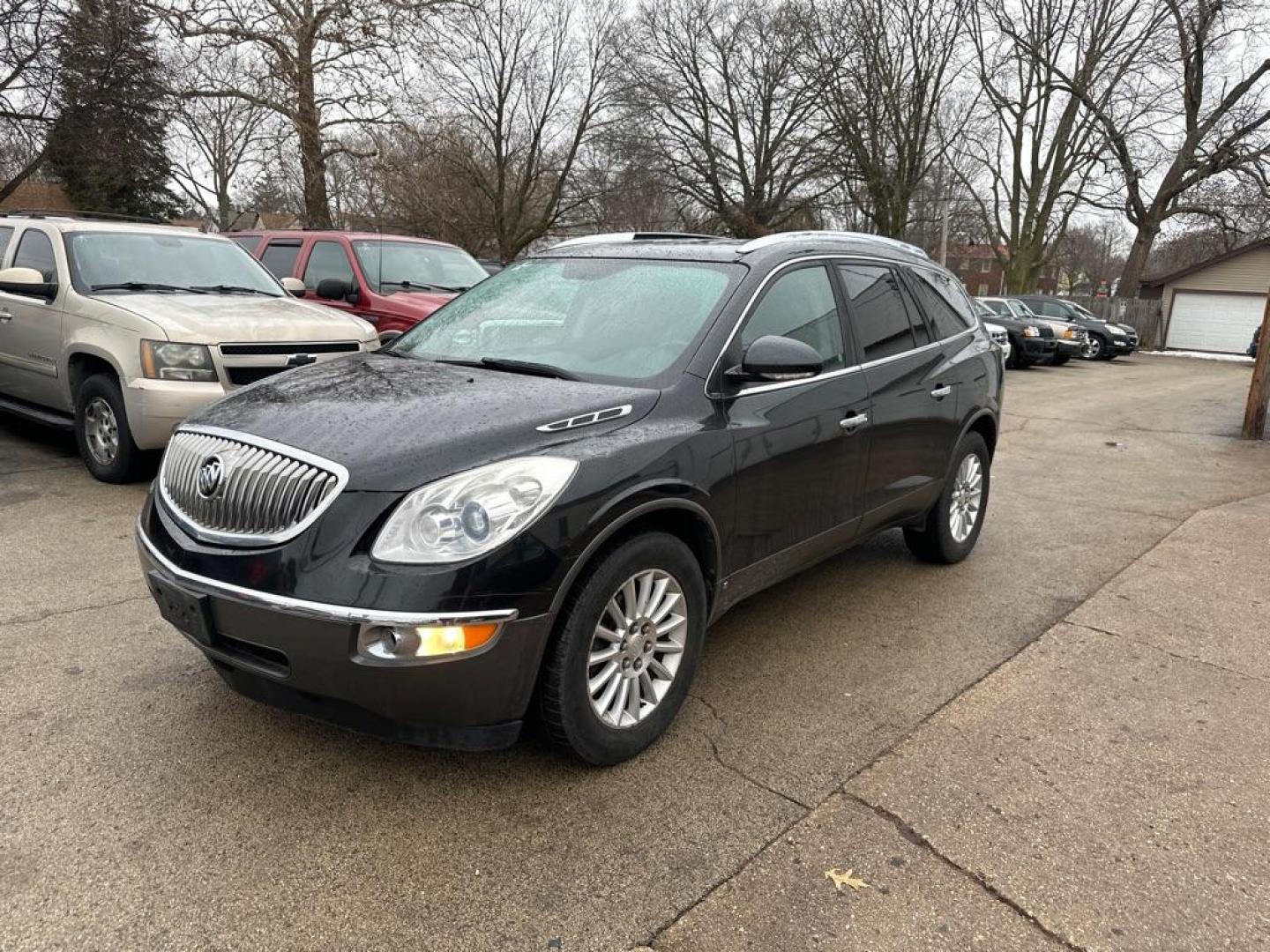 2010 BLACK BUICK ENCLAVE CX (5GALVAED2AJ) with an 3.6L engine, Automatic transmission, located at 1708 Broadway, Rockford, IL, 61104, (815) 397-5010, 42.252522, -89.069359 - Photo#0