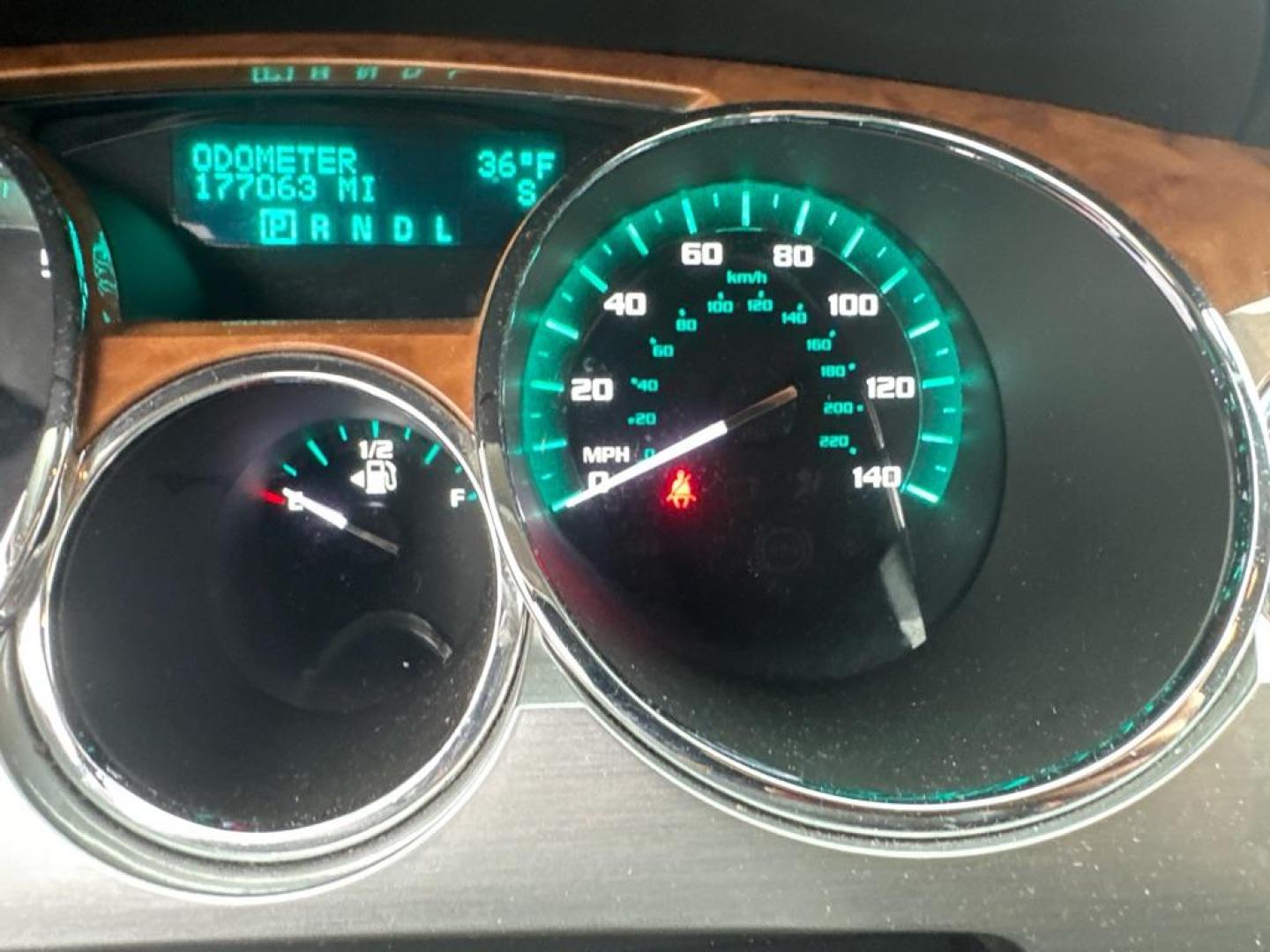 2010 BLACK BUICK ENCLAVE CX (5GALVAED2AJ) with an 3.6L engine, Automatic transmission, located at 1708 Broadway, Rockford, IL, 61104, (815) 397-5010, 42.252522, -89.069359 - Photo#8
