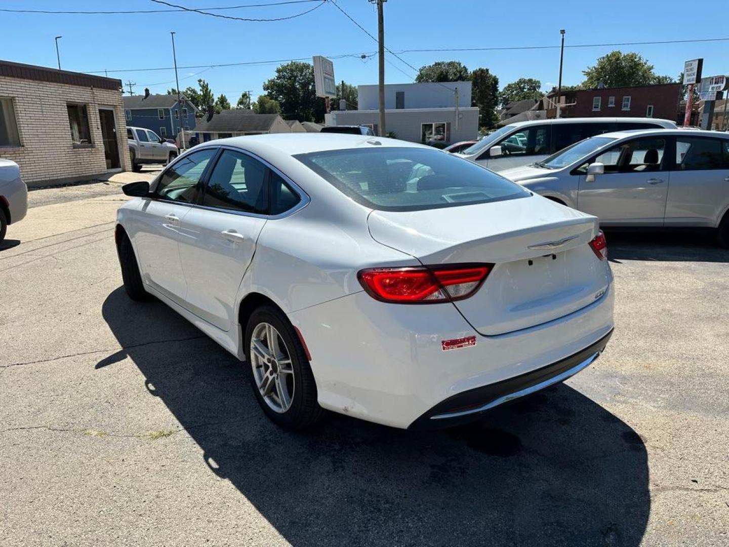 2015 WHITE CHRYSLER 200 LIMITED (1C3CCCAB0FN) with an 2.4L engine, Automatic transmission, located at 1708 Broadway, Rockford, IL, 61104, (815) 397-5010, 42.252522, -89.069359 - Photo#2