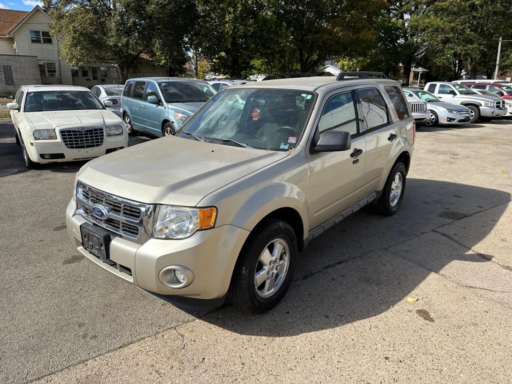 photo of 2012 FORD ESCAPE XLT