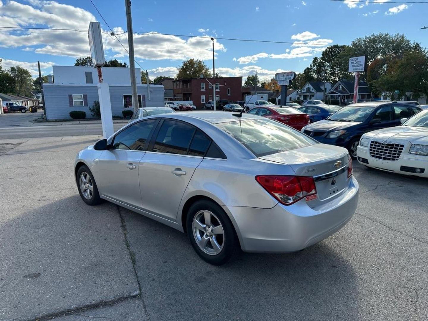 2014 SILVER CHEVROLET CRUZE LT (1G1PC5SB2E7) with an 1.4L engine, Automatic transmission, located at 1708 Broadway, Rockford, IL, 61104, (815) 397-5010, 42.252522, -89.069359 - Photo#2