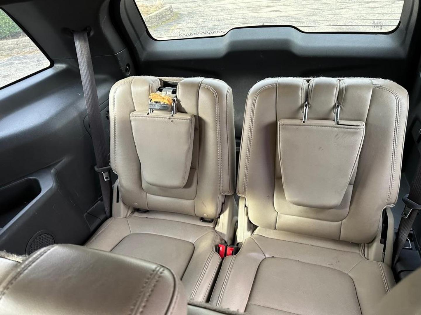 2013 BLACK FORD EXPLORER XLT (1FM5K7D82DG) with an 3.5L engine, Automatic transmission, located at 1708 Broadway, Rockford, IL, 61104, (815) 397-5010, 42.252522, -89.069359 - Photo#9