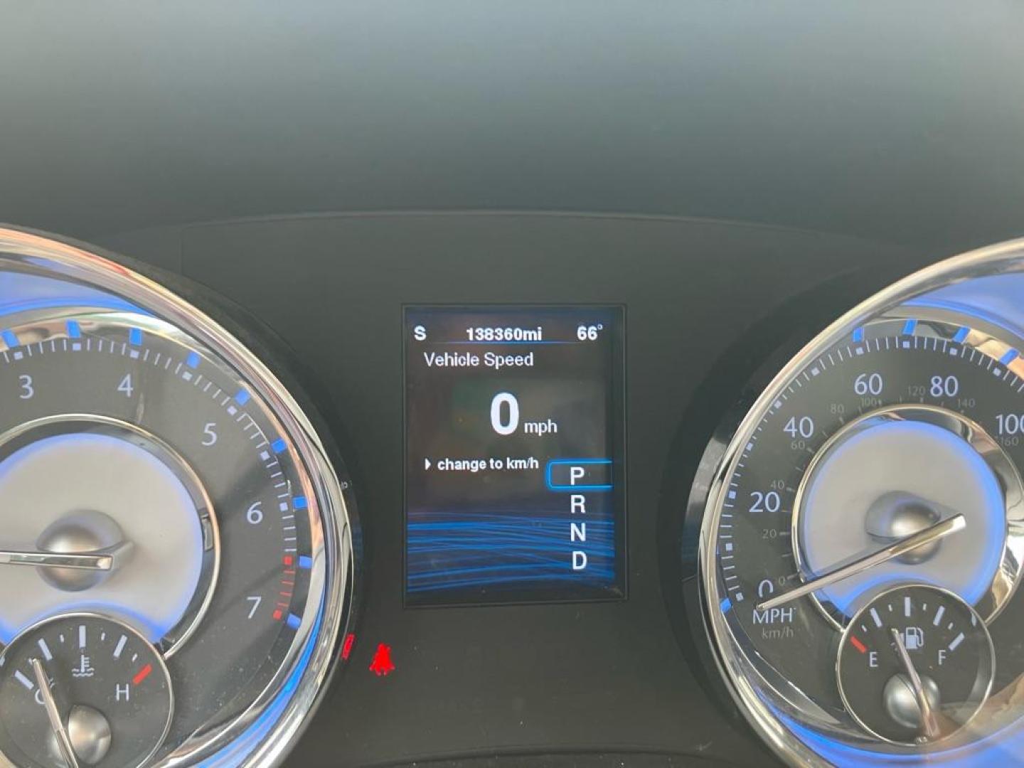 2012 GRAY CHRYSLER 300 (2C3CCAAG2CH) with an 3.6L engine, Automatic transmission, located at 1708 Broadway, Rockford, IL, 61104, (815) 397-5010, 42.252522, -89.069359 - Photo#7