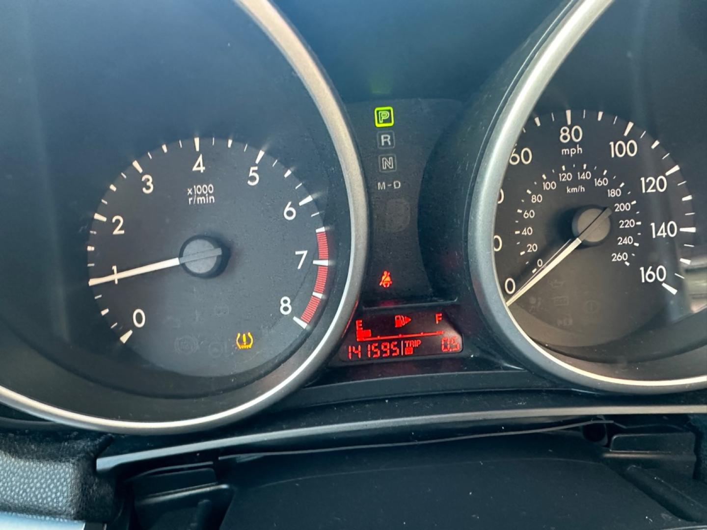 2010 BLACK MAZDA 3 I (JM1BL1SFXA1) with an 2.0L engine, Automatic transmission, located at 1708 Broadway, Rockford, IL, 61104, (815) 397-5010, 42.252522, -89.069359- Photo#9