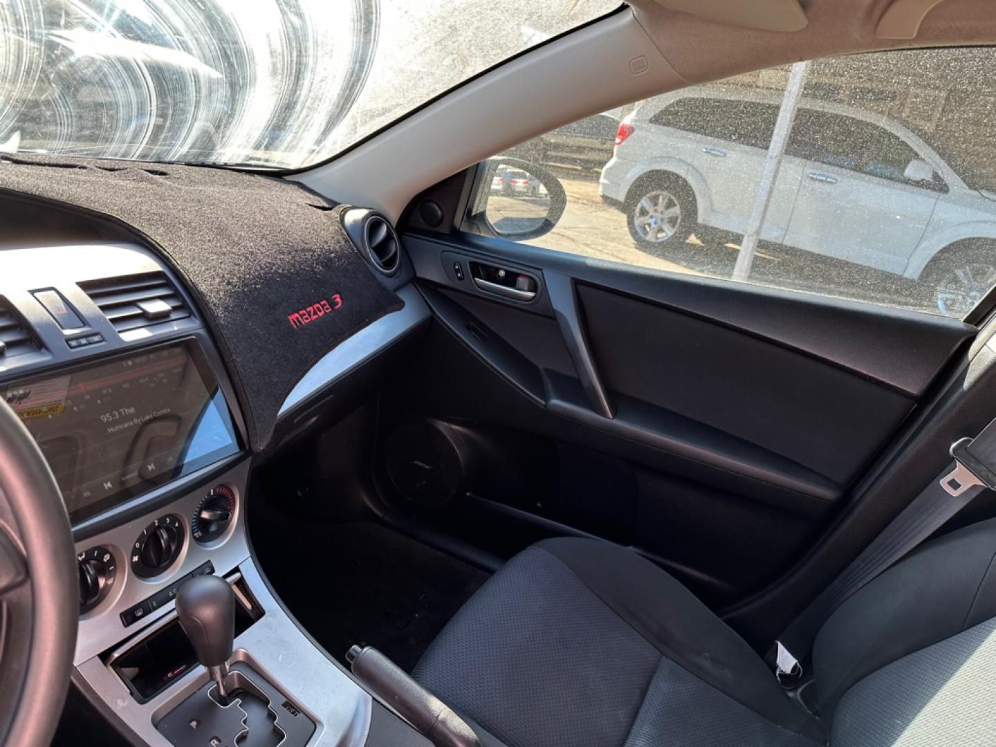 2010 BLACK MAZDA 3 I (JM1BL1SFXA1) with an 2.0L engine, Automatic transmission, located at 1708 Broadway, Rockford, IL, 61104, (815) 397-5010, 42.252522, -89.069359- Photo#11