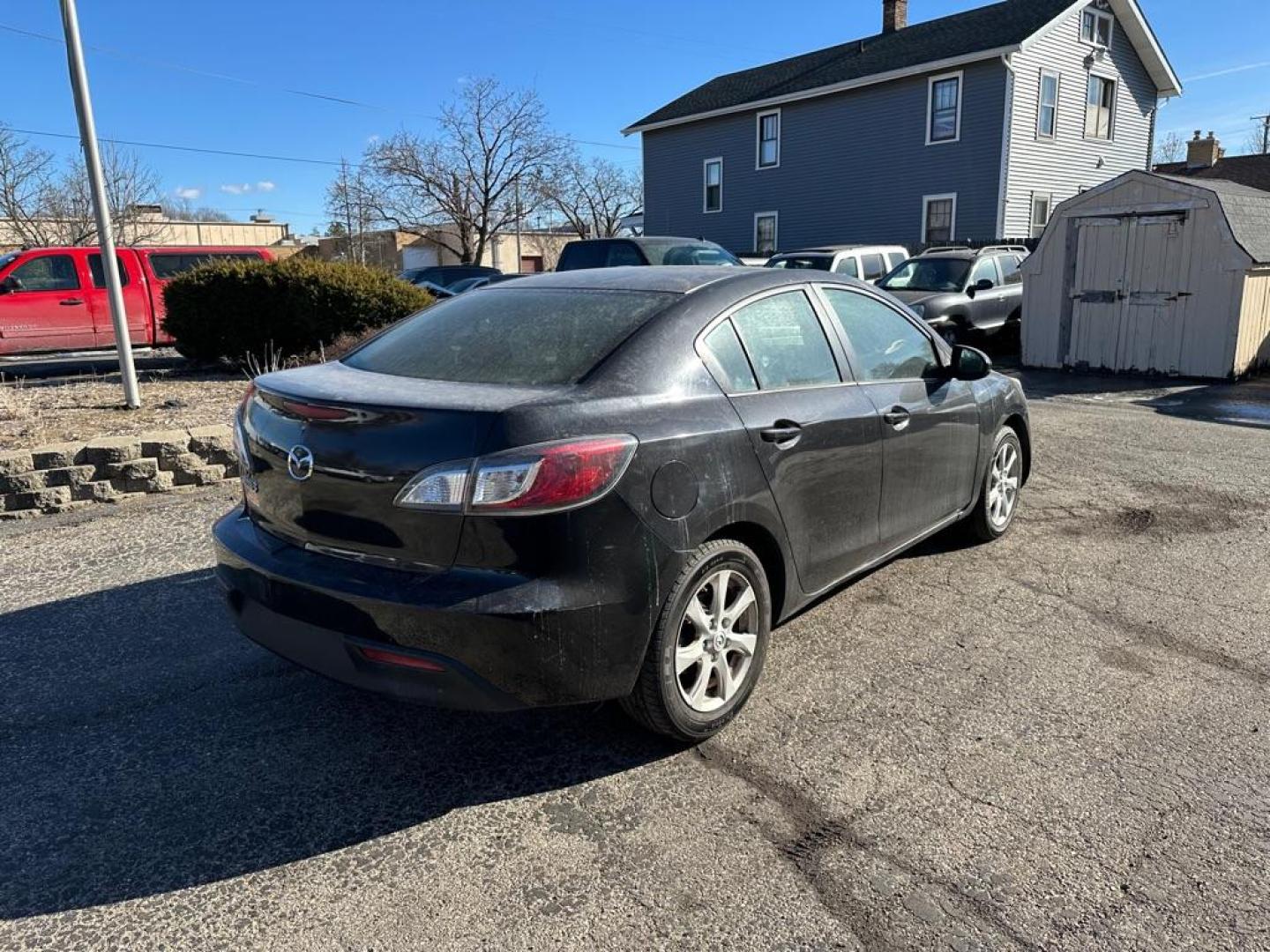 2010 BLACK MAZDA 3 I (JM1BL1SFXA1) with an 2.0L engine, Automatic transmission, located at 1708 Broadway, Rockford, IL, 61104, (815) 397-5010, 42.252522, -89.069359 - Photo#2
