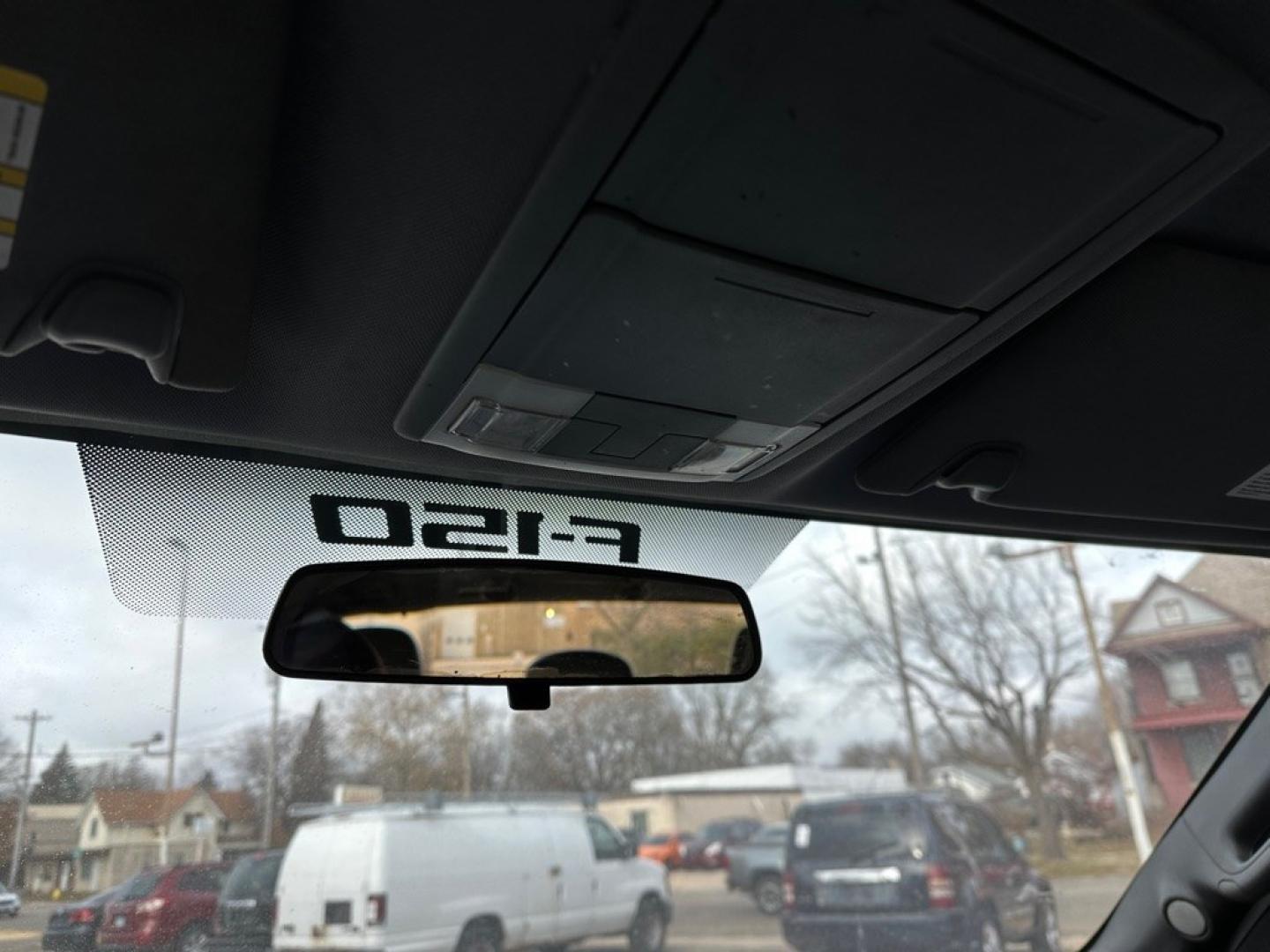 2012 SILVER FORD F150 SUPER CAB (1FTFX1CF0CF) with an 5.0L engine, Automatic transmission, located at 1708 Broadway, Rockford, IL, 61104, (815) 397-5010, 42.252522, -89.069359- Photo#15