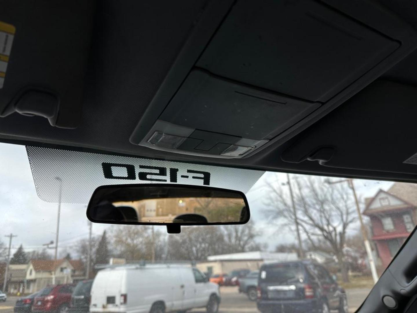 2012 SILVER FORD F150 SUPER CAB (1FTFX1CF0CF) with an 5.0L engine, Automatic transmission, located at 1708 Broadway, Rockford, IL, 61104, (815) 397-5010, 42.252522, -89.069359 - Photo#15