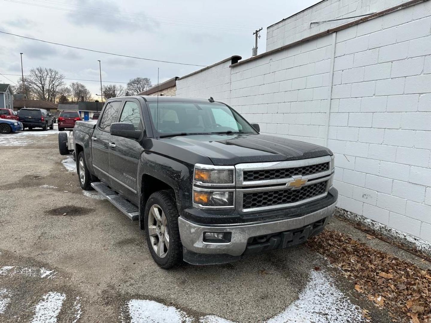 2014 BLACK CHEVROLET SILVERADO 1500 LT (3GCUKREC6EG) with an 5.3L engine, Automatic transmission, located at 1708 Broadway, Rockford, IL, 61104, (815) 397-5010, 42.252522, -89.069359 - Photo#0