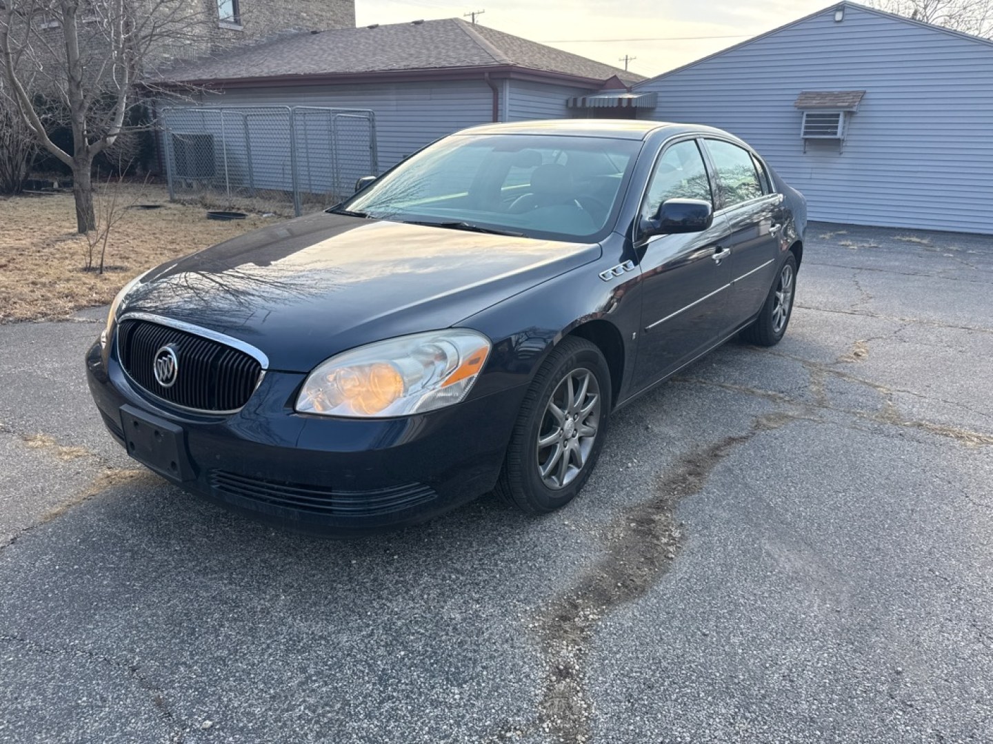 2007 BLUE BUICK LUCERNE CXL (1G4HD57287U) with an 3.8L engine, Automatic transmission, located at 1708 Broadway, Rockford, IL, 61104, (815) 397-5010, 42.252522, -89.069359- Photo#0