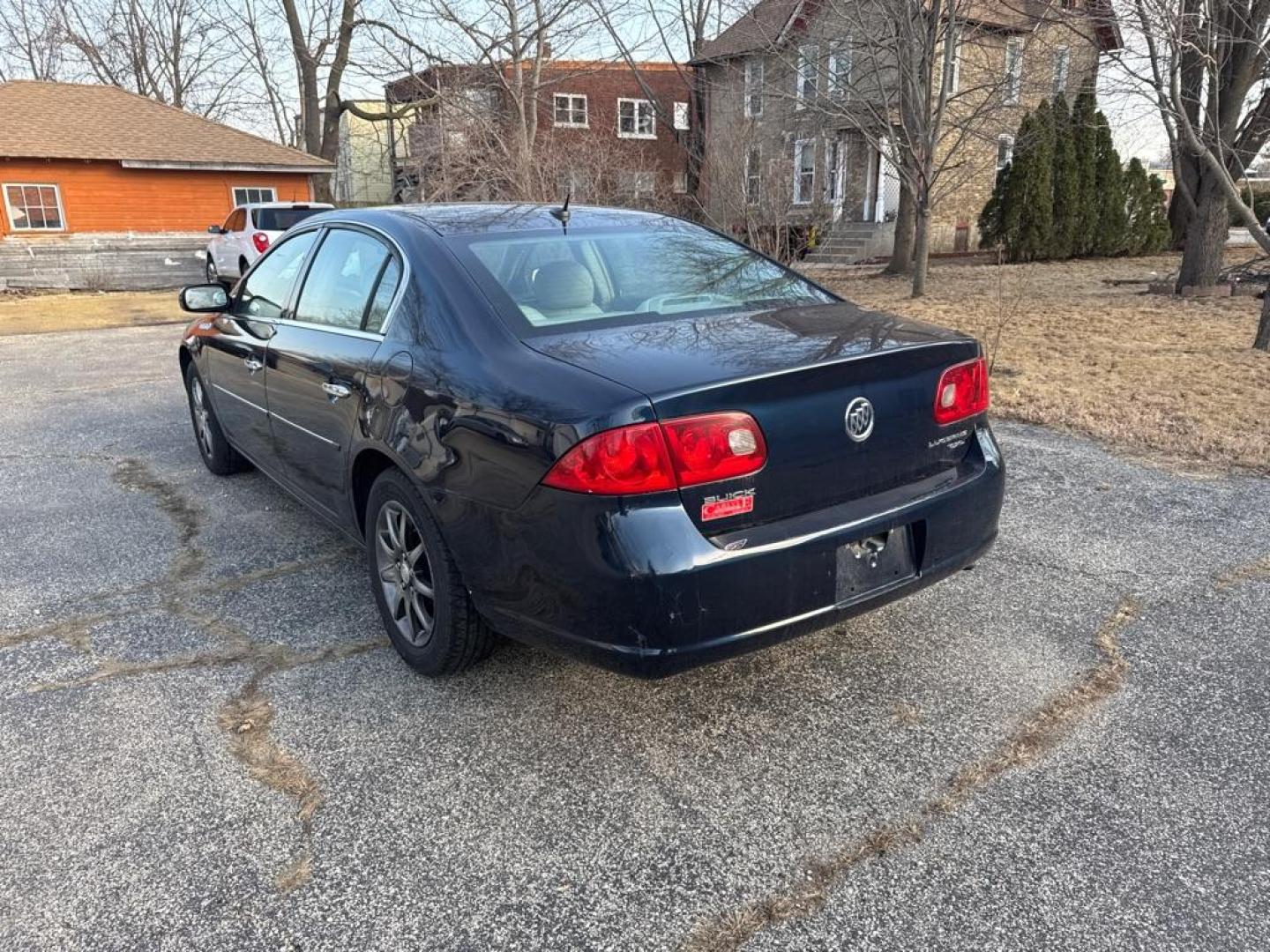 2007 BLUE BUICK LUCERNE CXL (1G4HD57287U) with an 3.8L engine, Automatic transmission, located at 1708 Broadway, Rockford, IL, 61104, (815) 397-5010, 42.252522, -89.069359 - Photo#3