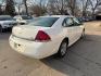 2009 WHITE CHEVROLET IMPALA LS (2G1WB57KX91) with an 3.5L engine, Automatic transmission, located at 1708 Broadway, Rockford, IL, 61104, (815) 397-5010, 42.252522, -89.069359 - Photo#2