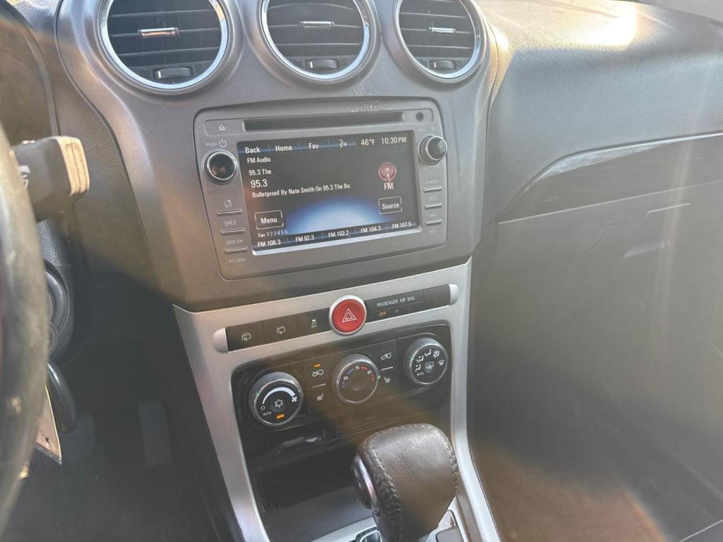 2014 SILVER CHEVROLET CAPTIVA LTZ (3GNAL4EK1ES) with an 2.4L engine, Automatic transmission, located at 1708 Broadway, Rockford, IL, 61104, (815) 397-5010, 42.252522, -89.069359 - Photo#6