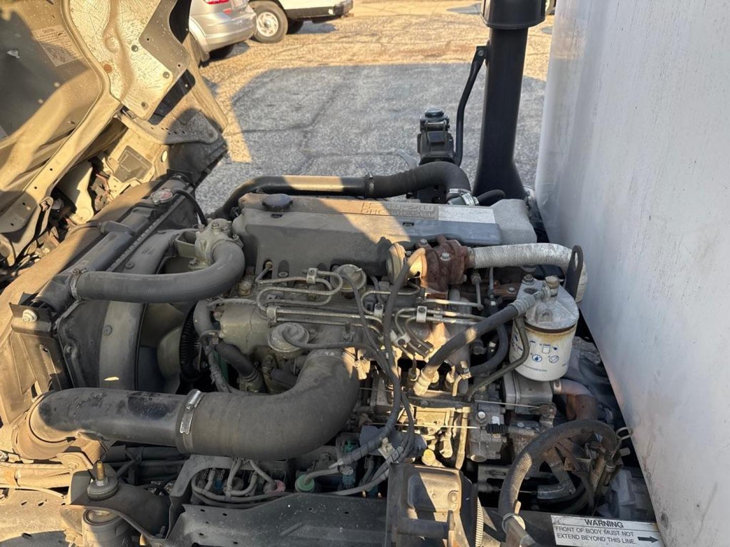 2003 WHITE ISUZU NPR (JALC4B14X37) , Automatic transmission, located at 1708 Broadway, Rockford, IL, 61104, (815) 397-5010, 42.252522, -89.069359 - Photo#8